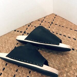 Free People slip on shoes Size 40